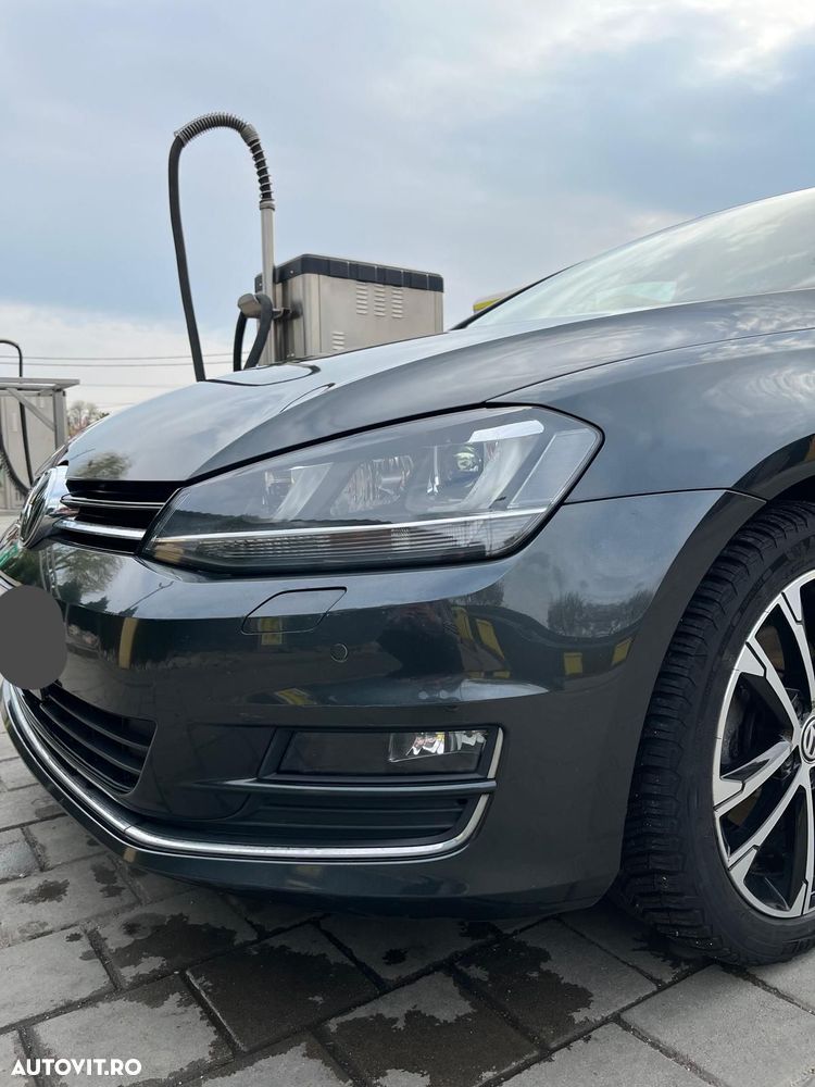 Volkswagen Golf 1.6 TDI BlueMotion Technology DSG Allstar - 3