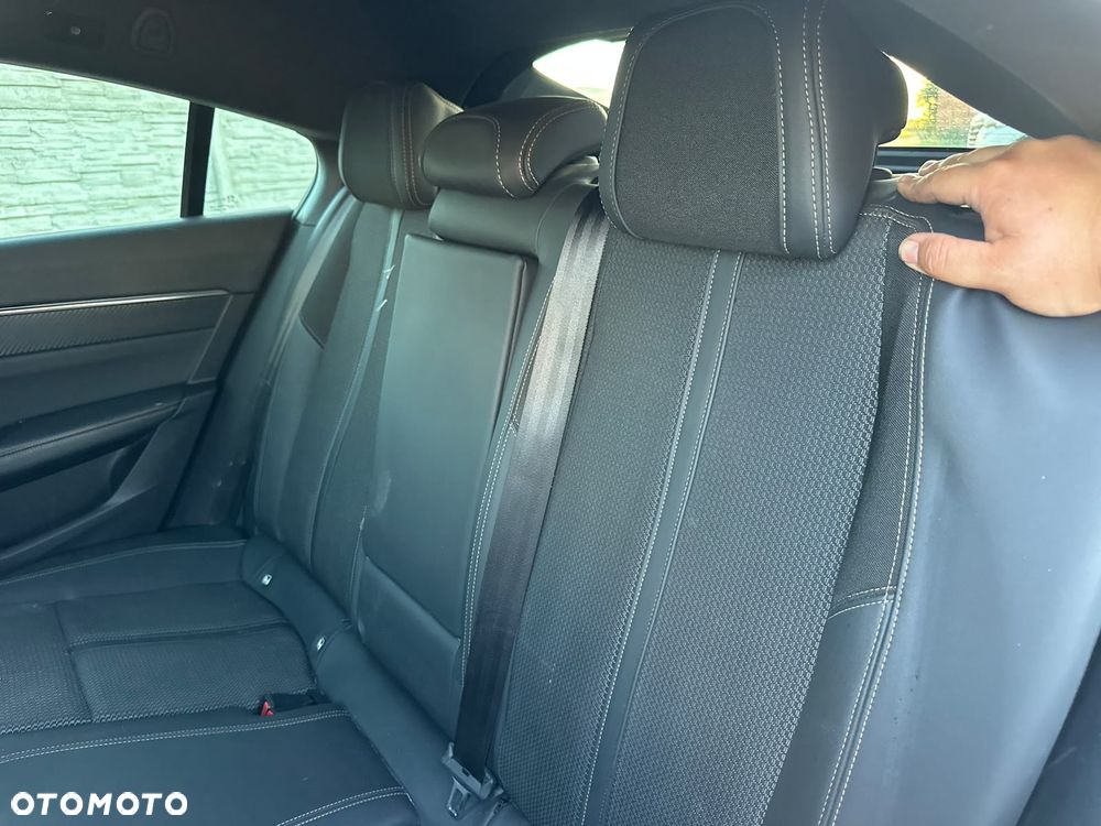 Peugeot 508 225 e-EAT8 GT - 14