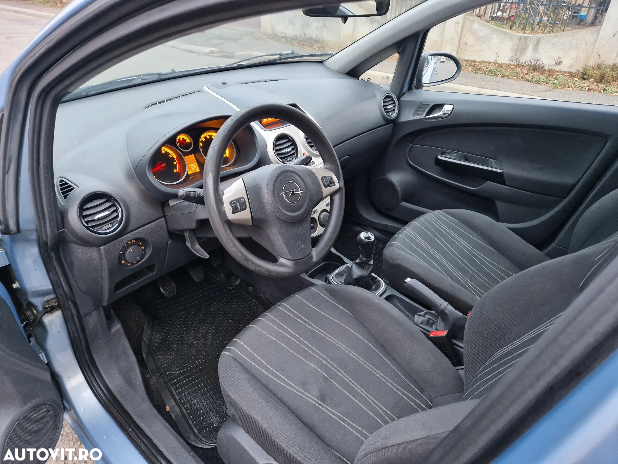Opel Corsa - 6