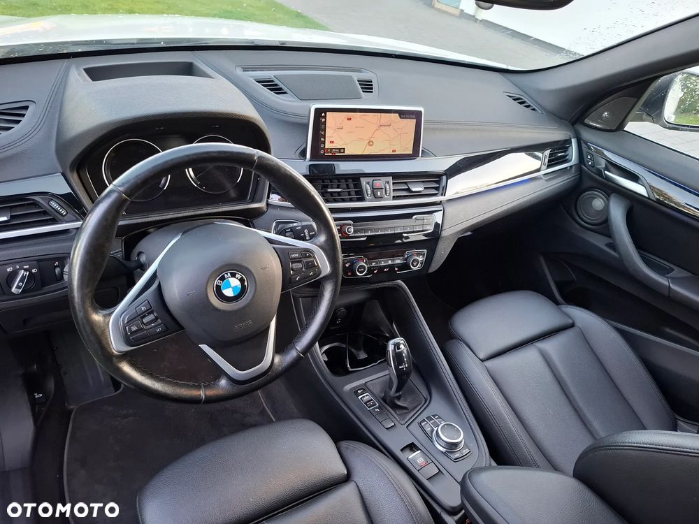 BMW X1 - 10