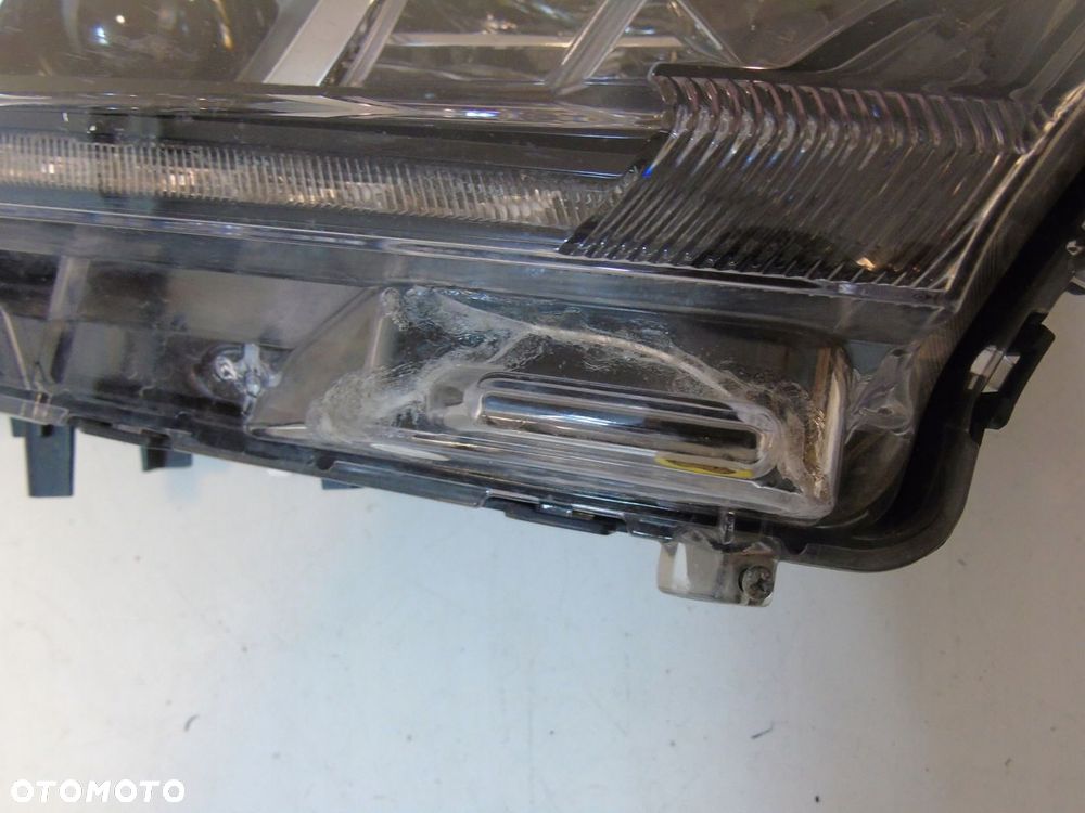 Mitsubishi Outlander III lampa full led ECM921-22E20 prawa - 14