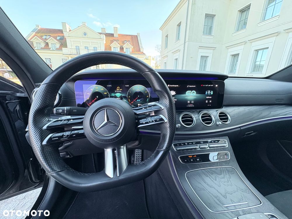 Mercedes-Benz Klasa E - 16