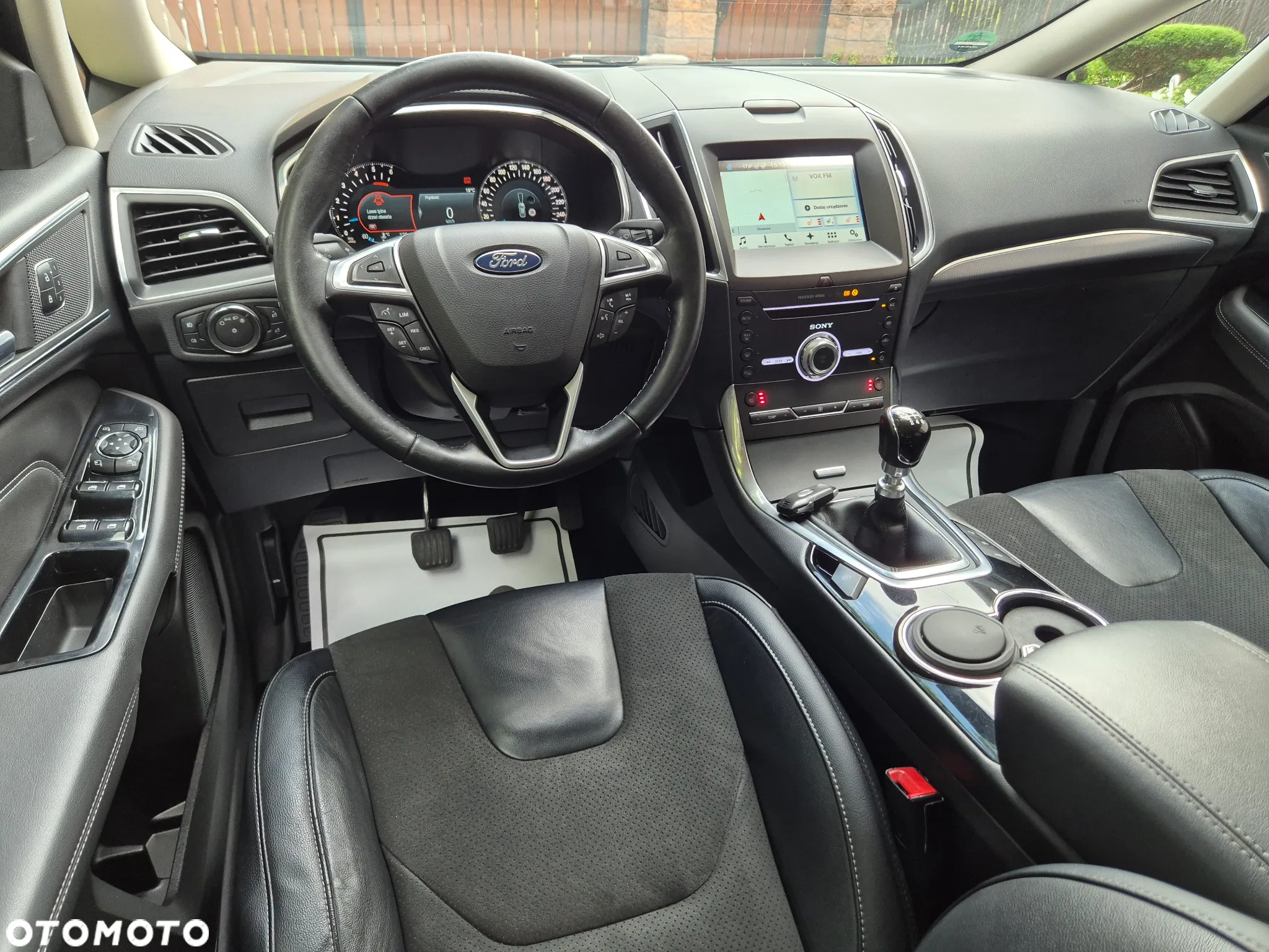 Ford S-Max 2.0 TDCi Allrad Titanium - 19