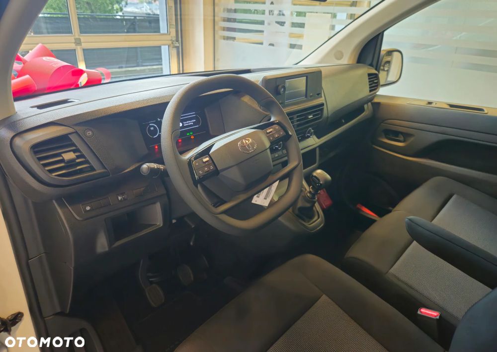 Toyota Proace - 16