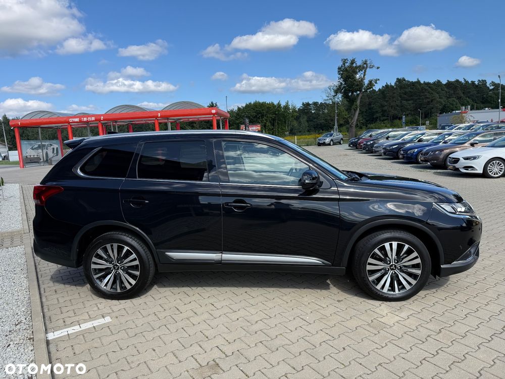 Mitsubishi Outlander 2.0 4WD CVT Diamant Edition+ - 9