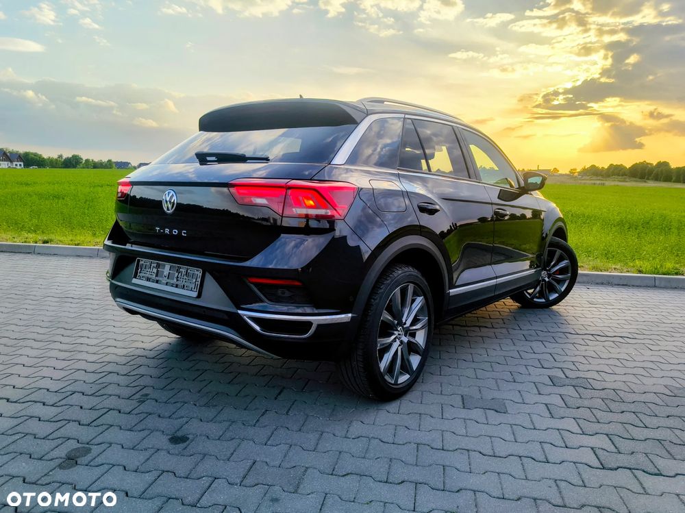 Volkswagen T-Roc - 14