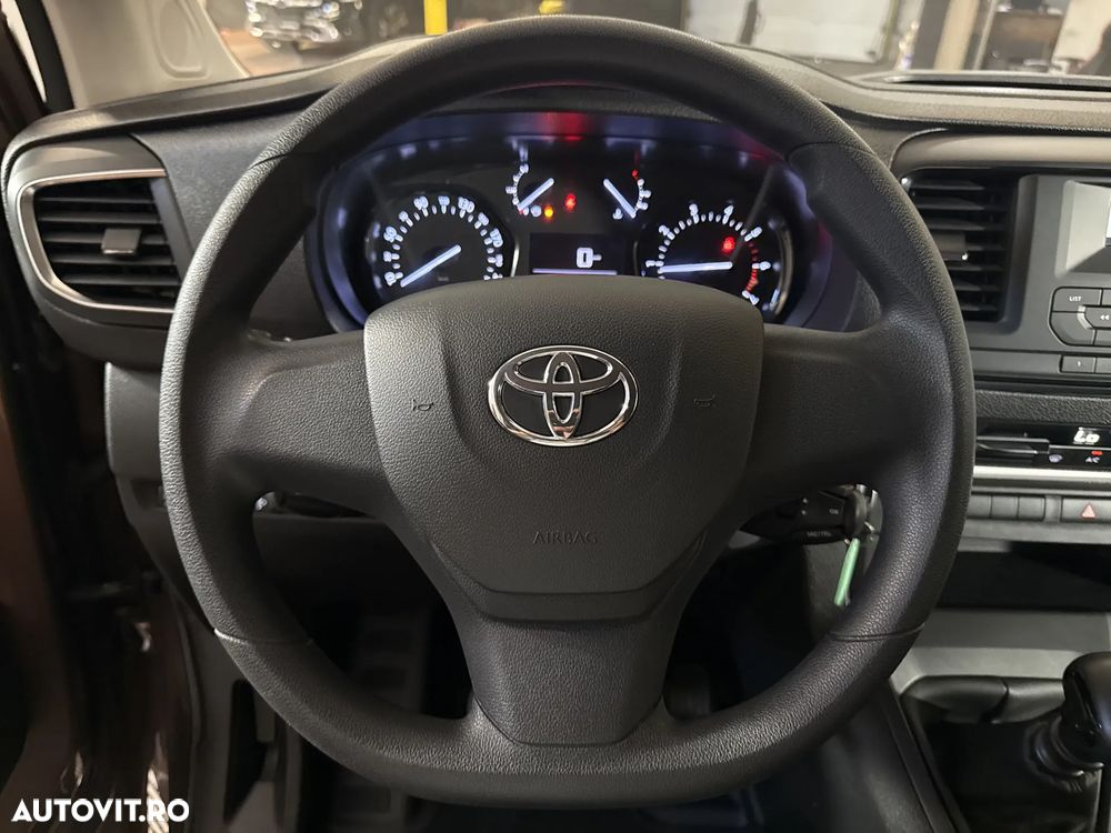 Toyota Proace - 17