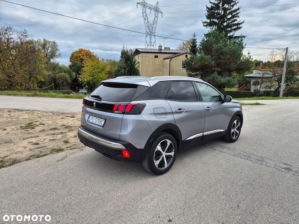 Peugeot 3008 HDi 115 Allure - 4