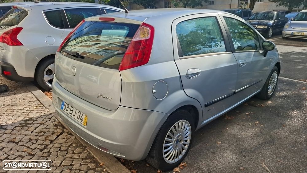 Fiat Grande Punto - 4