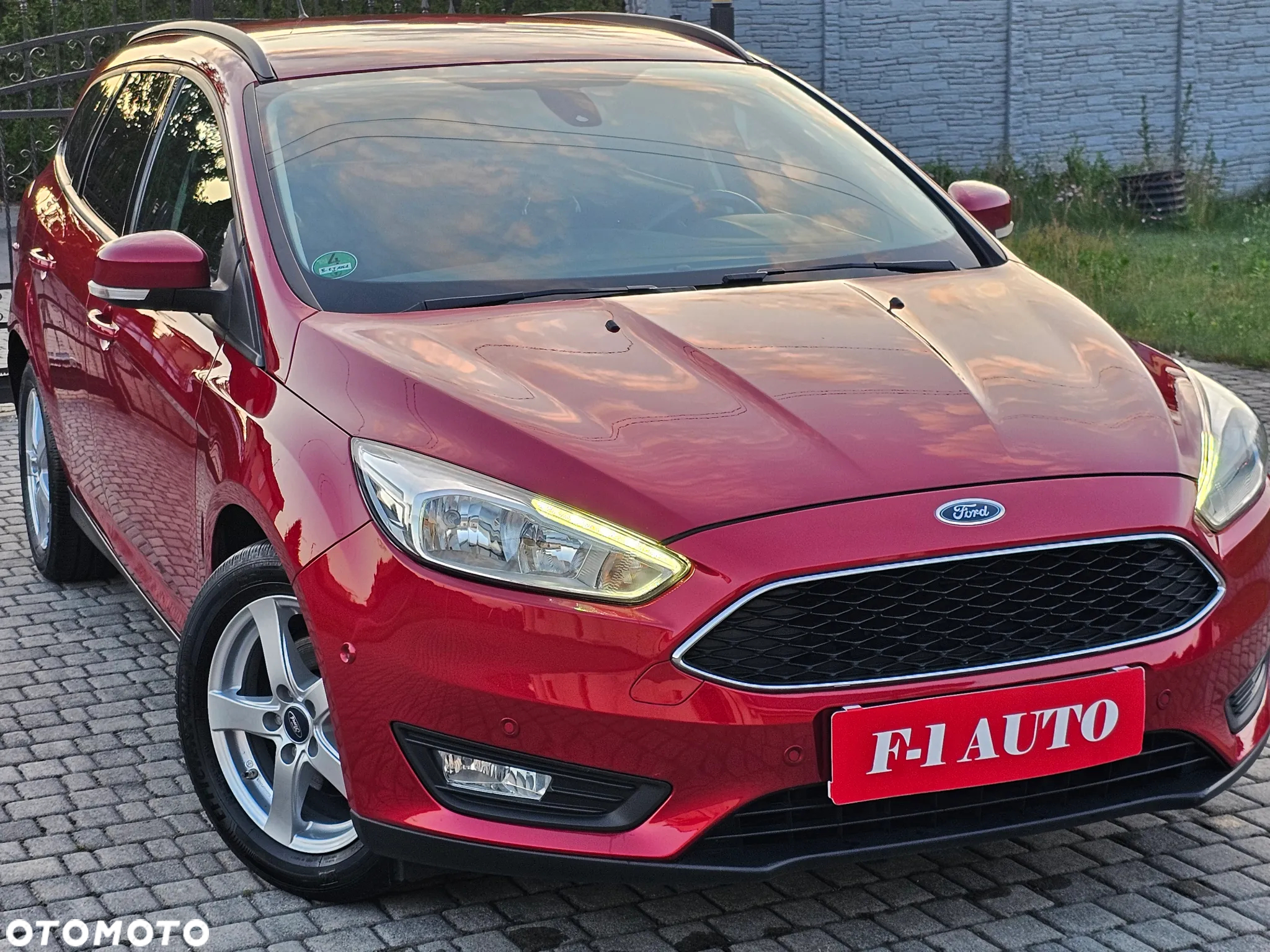 Ford Focus Turnier 1.0 EcoBoost Start-Stopp-System ACTIVE X - 8