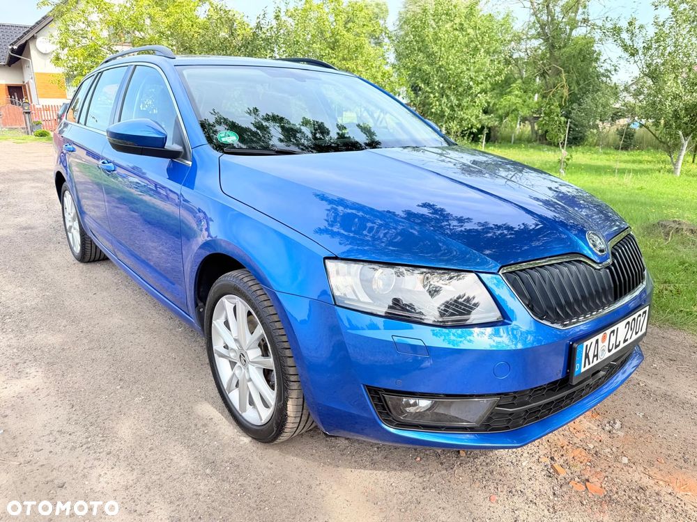 Skoda Octavia 2.0 TDI DSG Ambition - 32