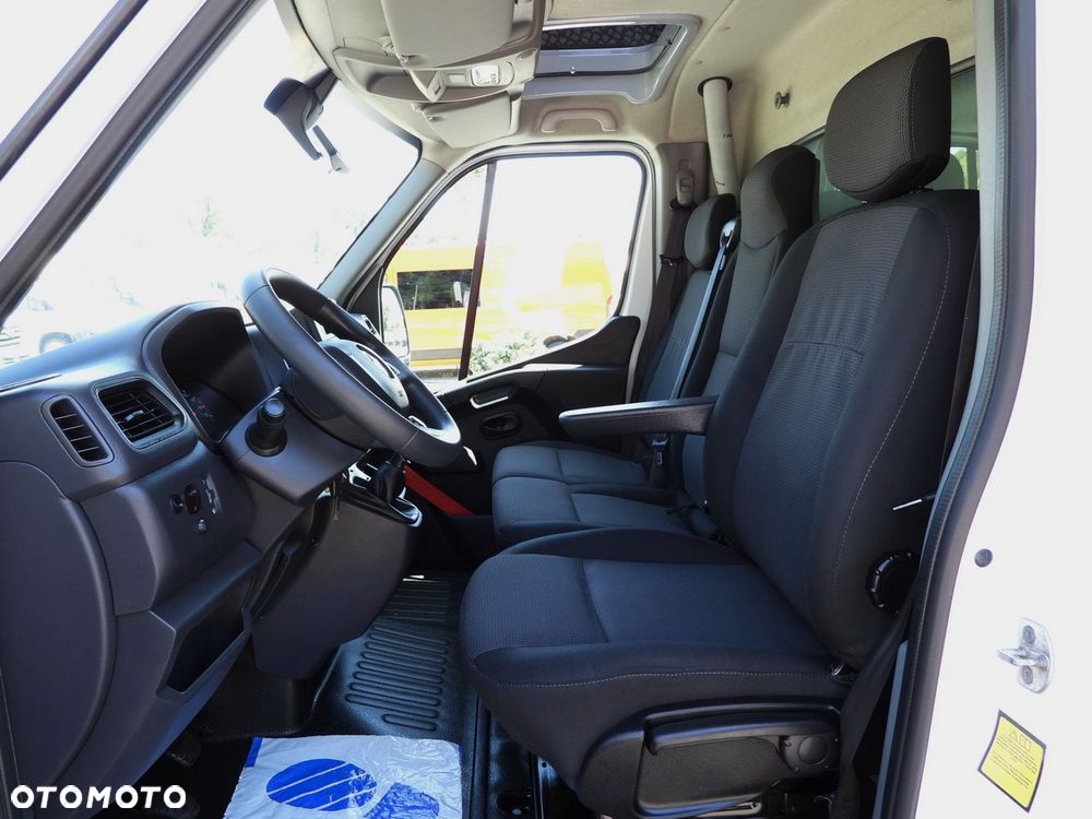 Renault MASTER  PLANDEKA 10 PALET WEBASTO TEMPOMAT LEDY PNEUMATYKA KLIMATYZACJA  165KM - 28