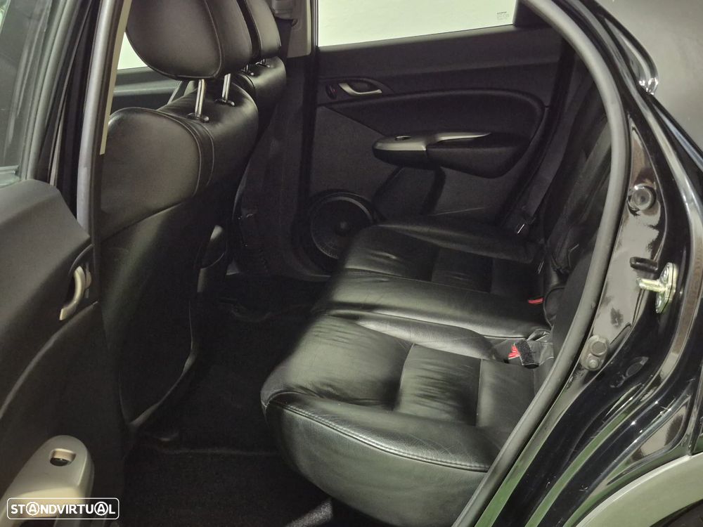 Honda Civic 1.4 Sport - 19
