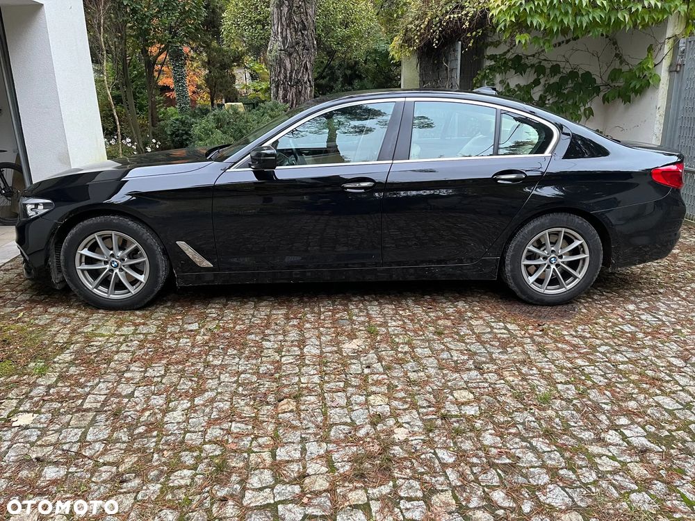 BMW Seria 5 520d Efficient Dynamics Luxury Line - 11