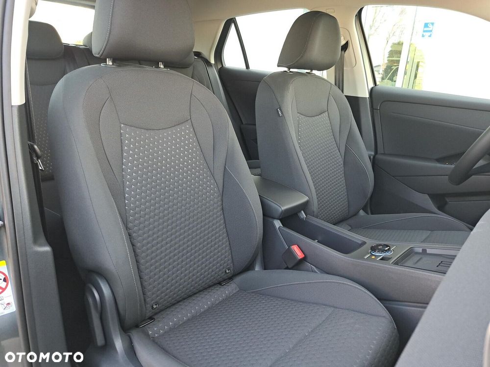 Volkswagen T-Roc - 24