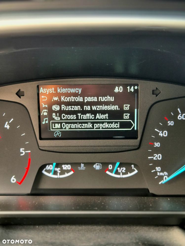 Ford Focus 1.5 EcoBlue SCR Connected - 34