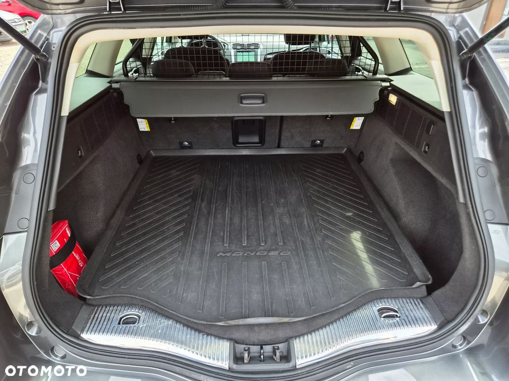 Ford Mondeo - 19