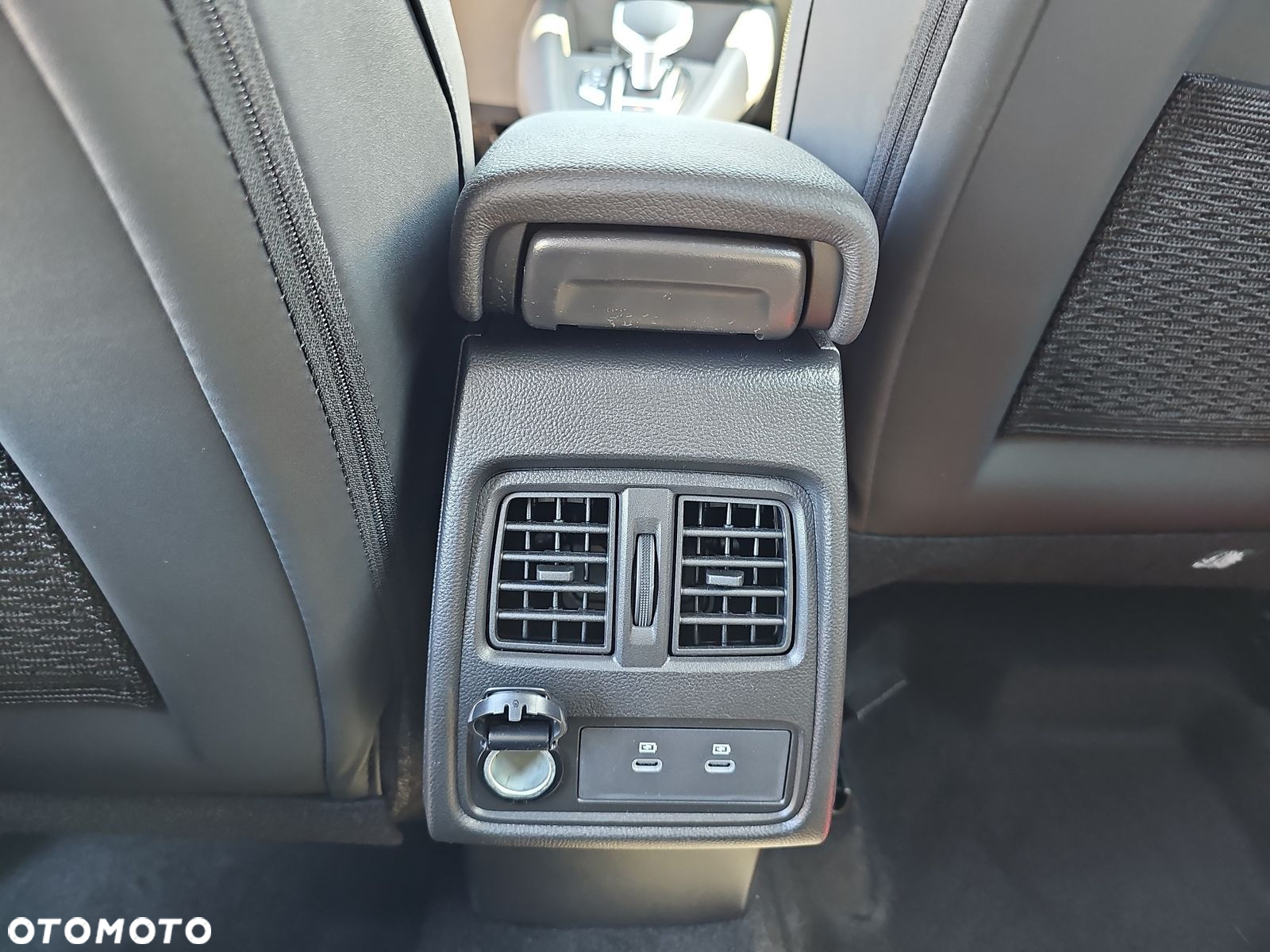 Renault Captur - 25