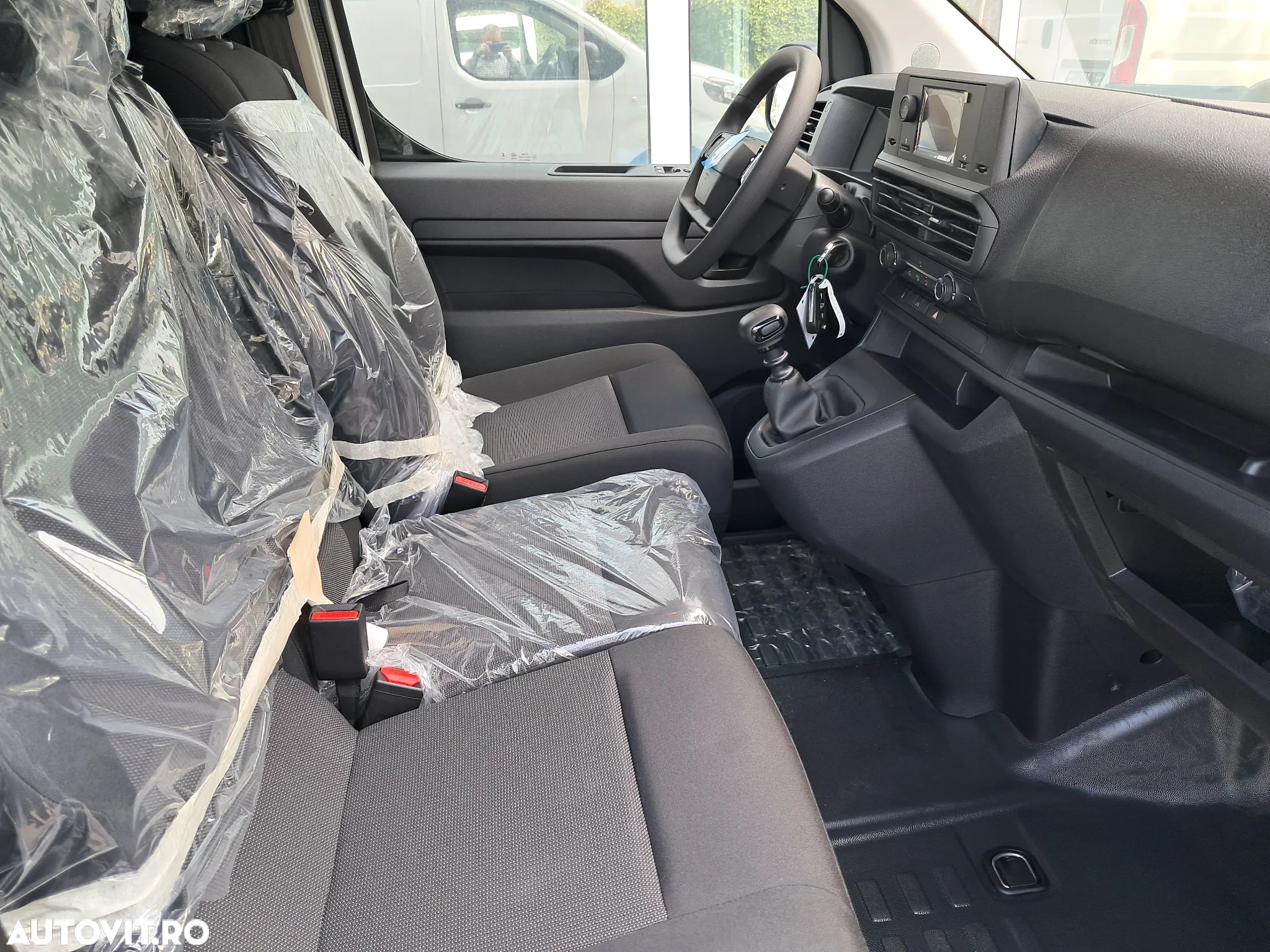 Peugeot EXPERT FURGON L2 1.5 diesel 120 CP - 31