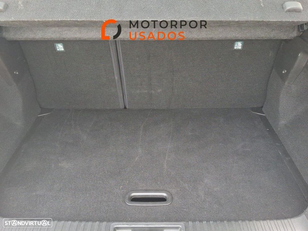 Renault Captur 1.0 TCe Techno Bi-Fuel - 6