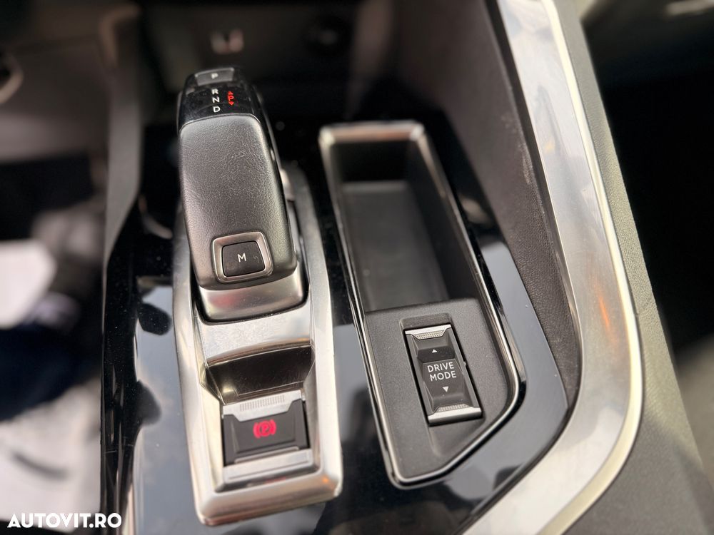 Peugeot 3008 1.5 BlueHDI 130 EAT8 Active Pack - 12