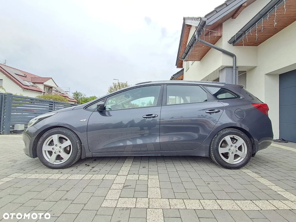 Kia Ceed 1.6 CRDi L - 12