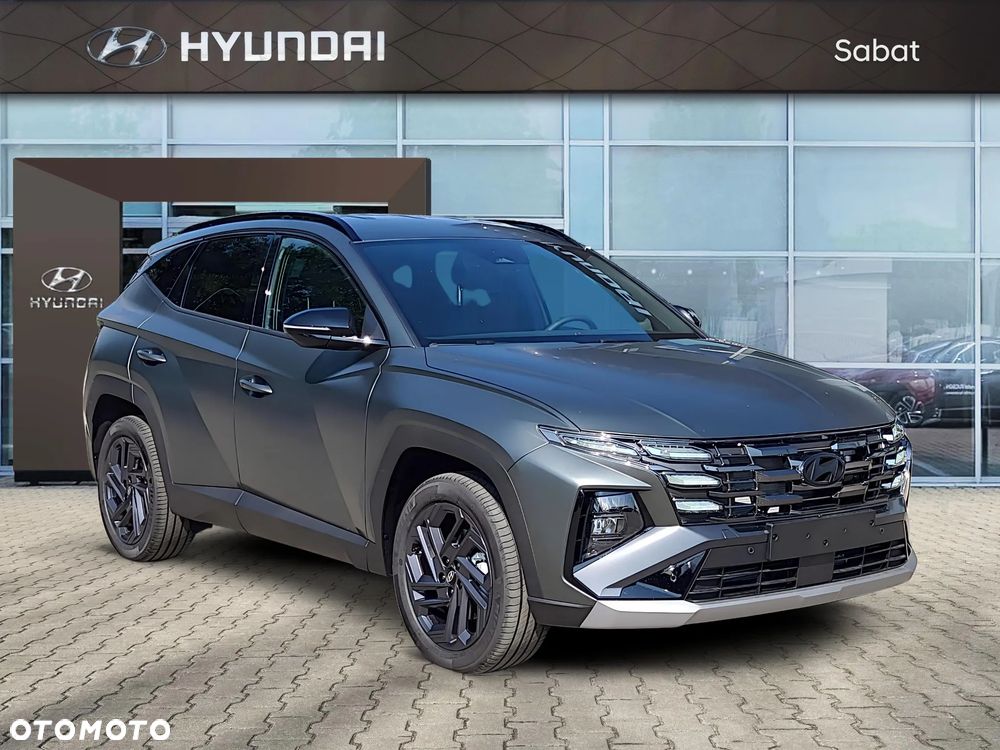 Hyundai Tucson 1.6 T-GDi HEV Smart Black 2WD - 7