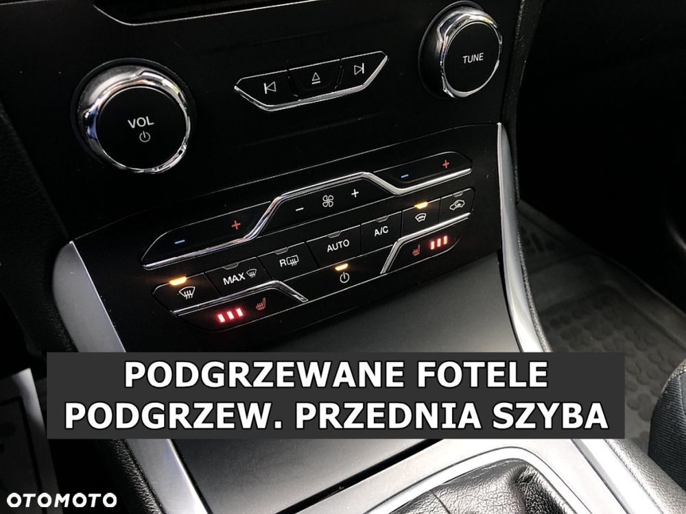 Ford S-Max 2.0 EcoBlue Titanium - 23