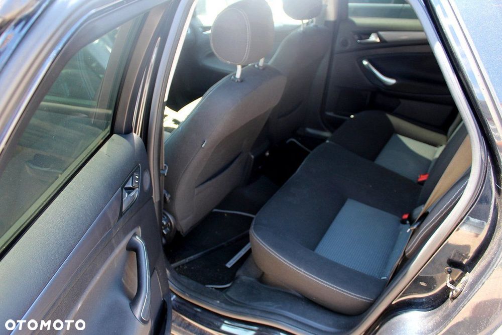 Ford Mondeo MK4 2010 Lift 1.8TDCI Kombi (MASKA, ZDERZAK, LAMPA, BŁOTNIK, DRZWI, SZYBA, FOTEL) - 6