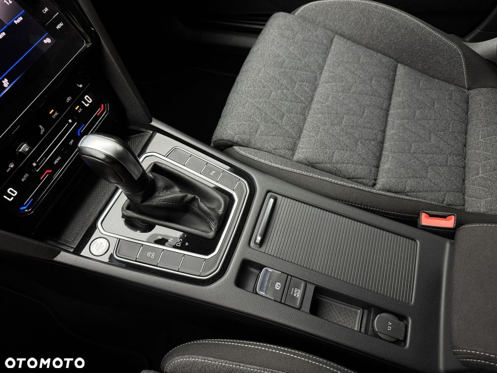 Volkswagen Passat Variant - 26
