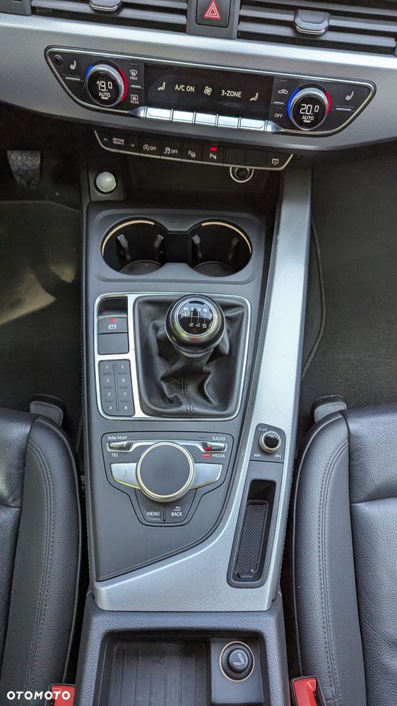 Audi A4 - 8
