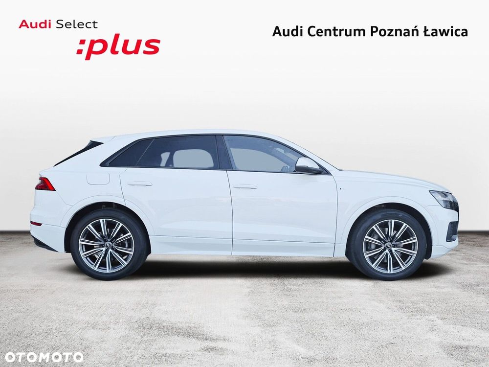 Audi Q8 - 6