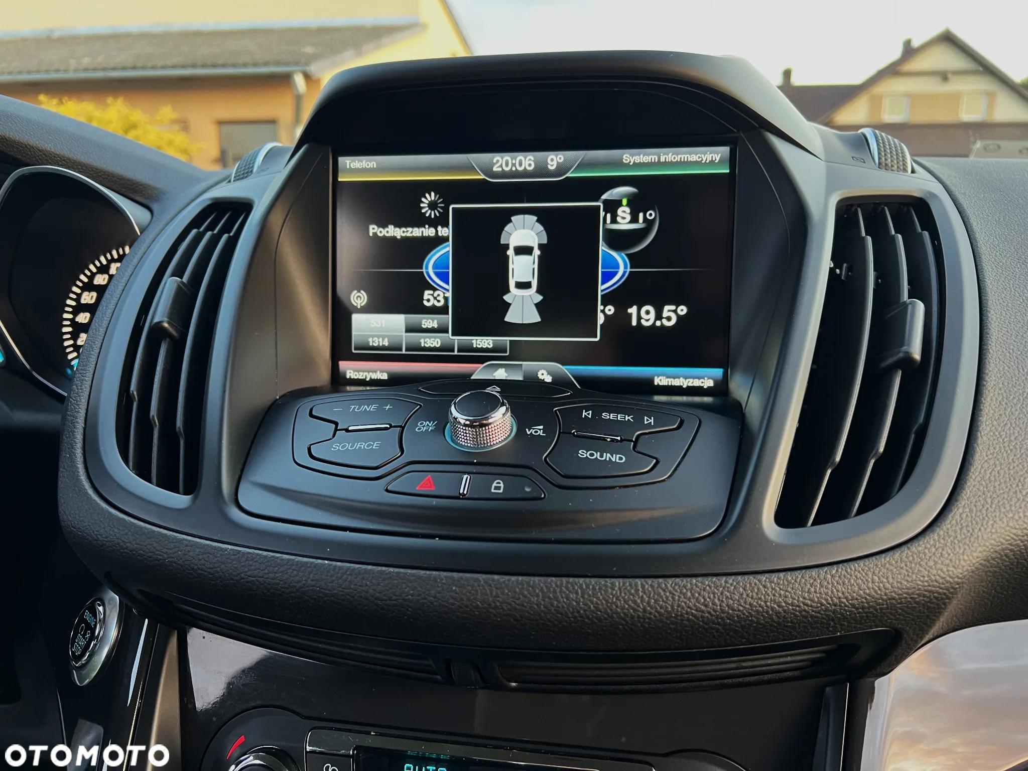 Ford Kuga 1.5 EcoBoost 2x4 ST-Line - 27