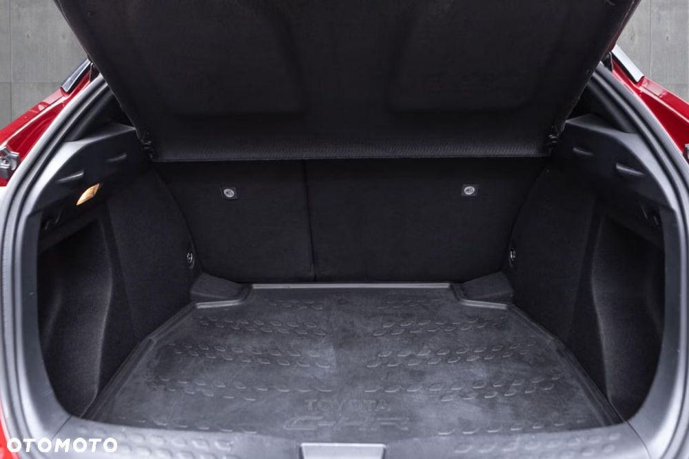 Toyota C-HR Lounge - 18