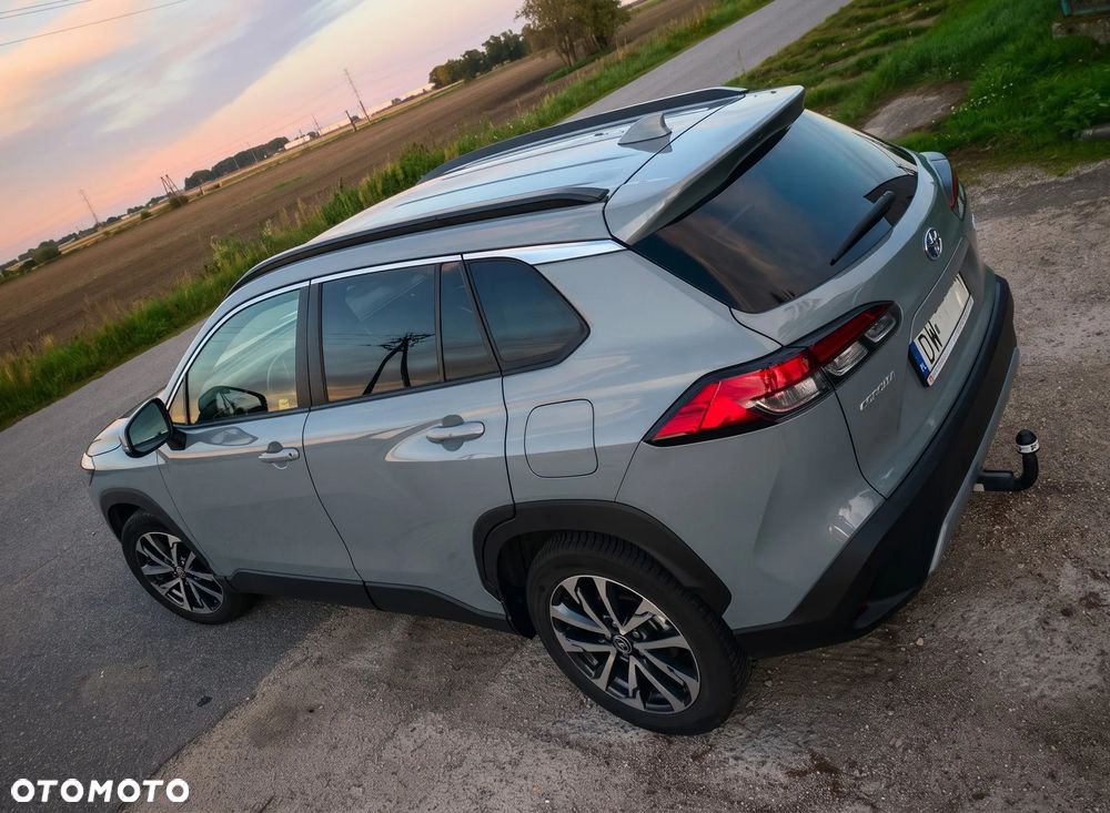 Toyota Corolla Cross 2.0 Hybrid Style AWD - 8