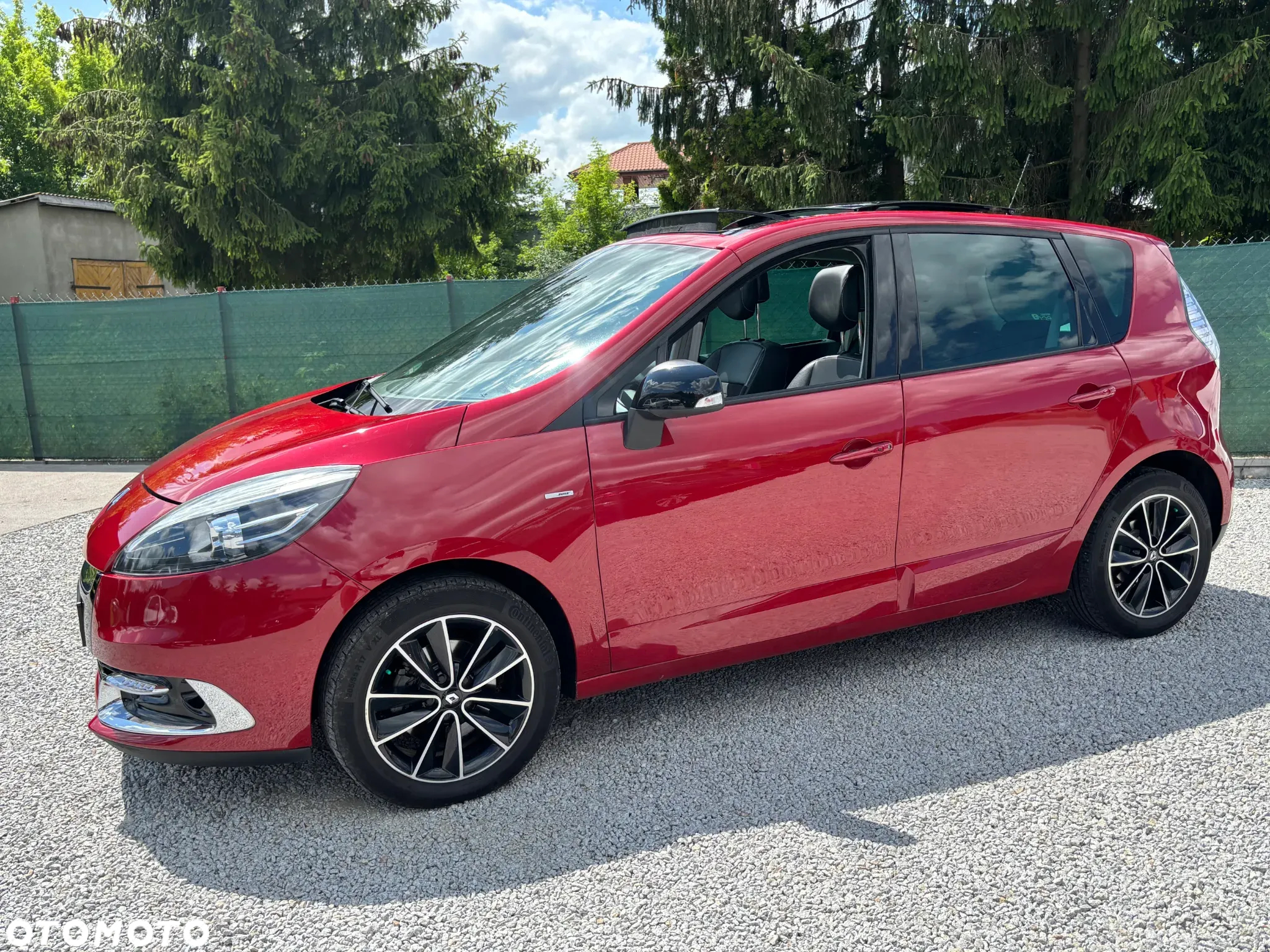 Renault Scenic 1.6 dCi Energy Bose Edition S&S - 16