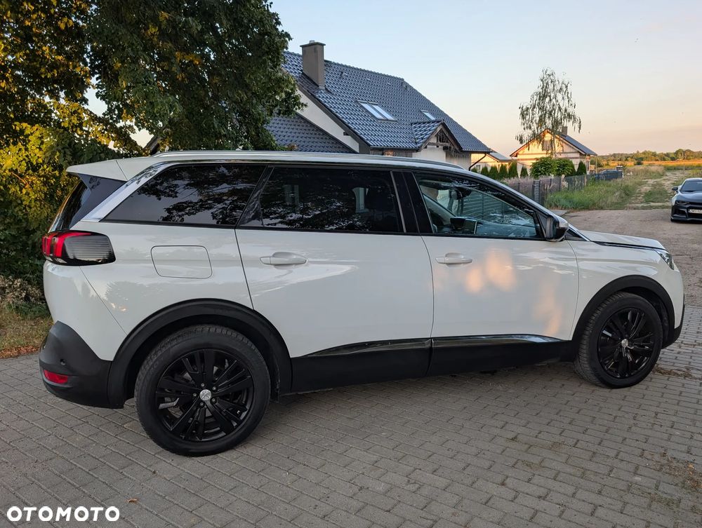Peugeot 5008 1.6 THP Active S&S EAT6 - 11
