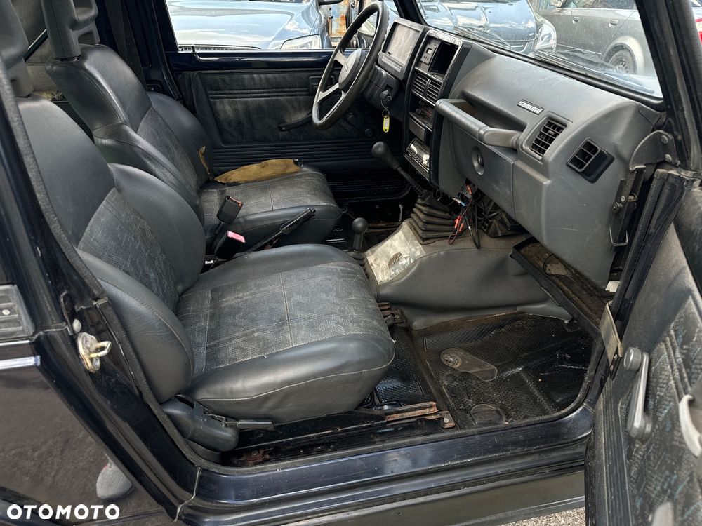 Suzuki Samurai - 6