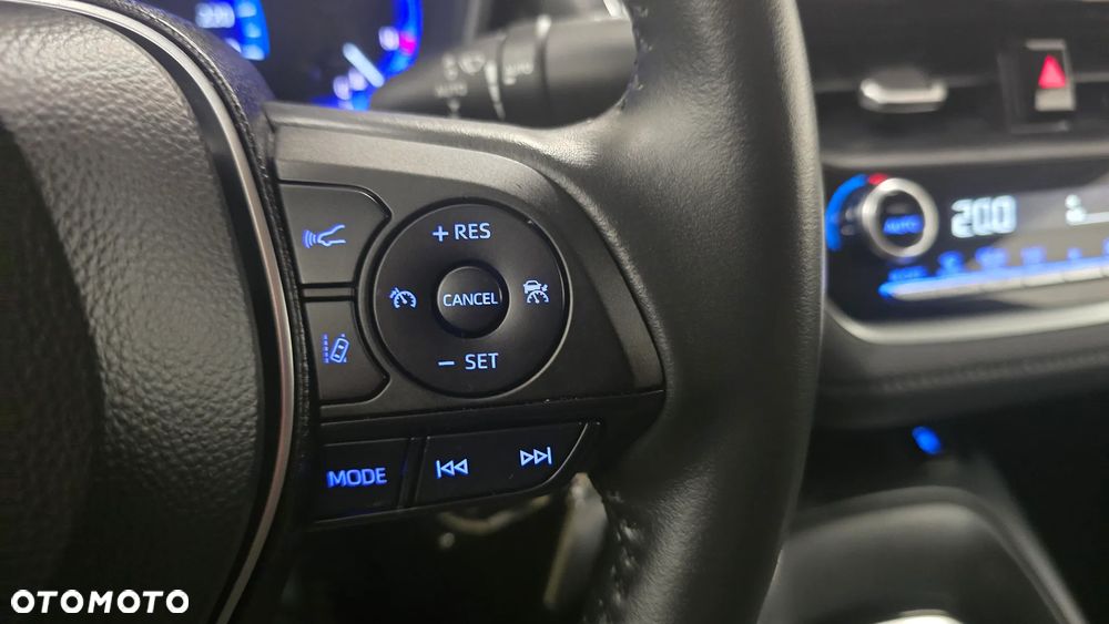 Toyota Corolla - 19