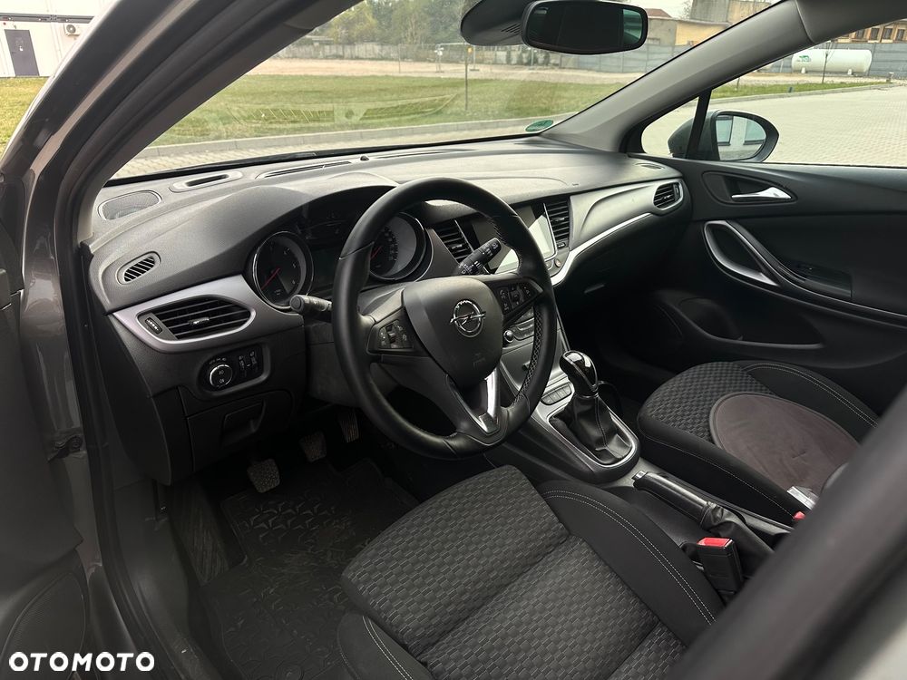 Opel Astra 1.6 BiTrb D (CDTI) Start/Stop Innovation - 16