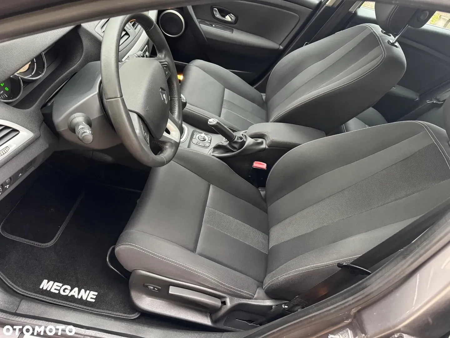 Renault Megane 1.6 16V 110 LIMITED - 6