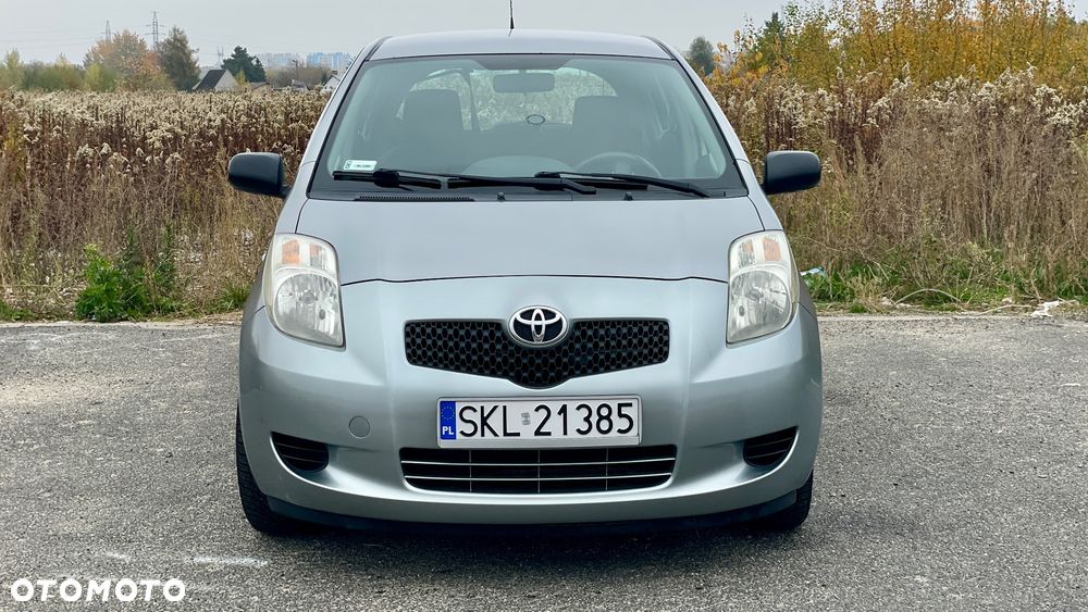 Toyota Yaris - 13