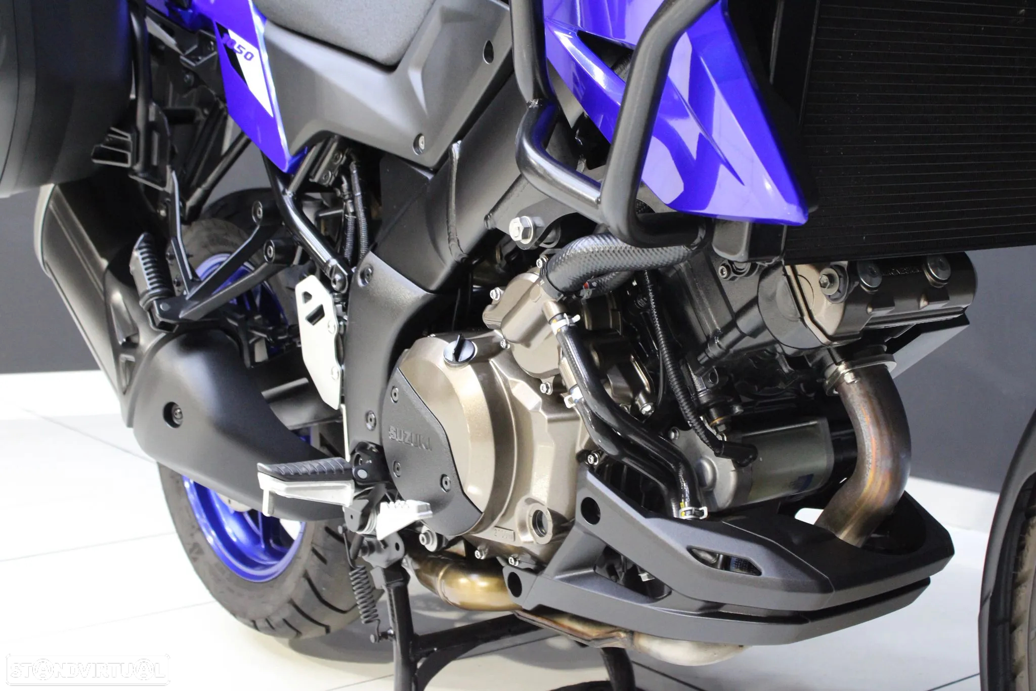 Suzuki DL V-STROM 1050 - 35