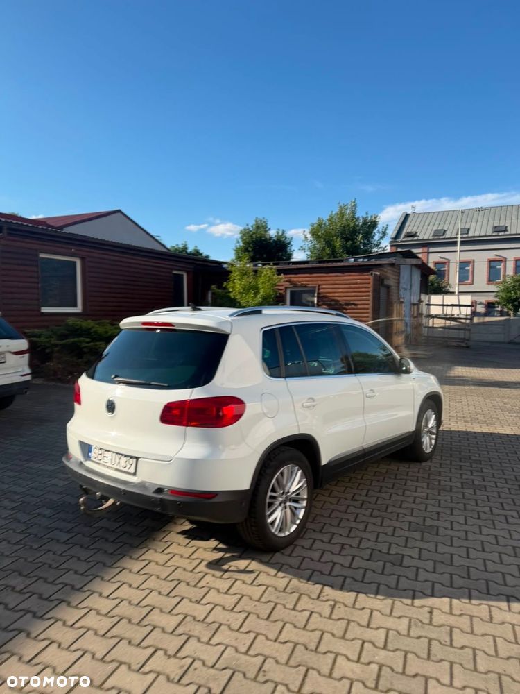 Volkswagen Tiguan - 4