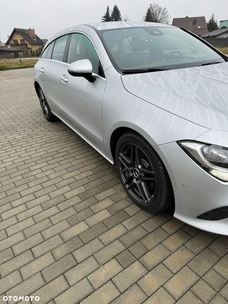 Mercedes-Benz CLA 180 d - 8