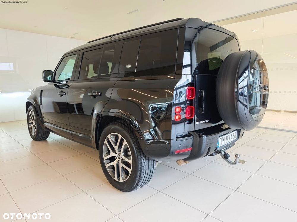 Land Rover Defender - 6