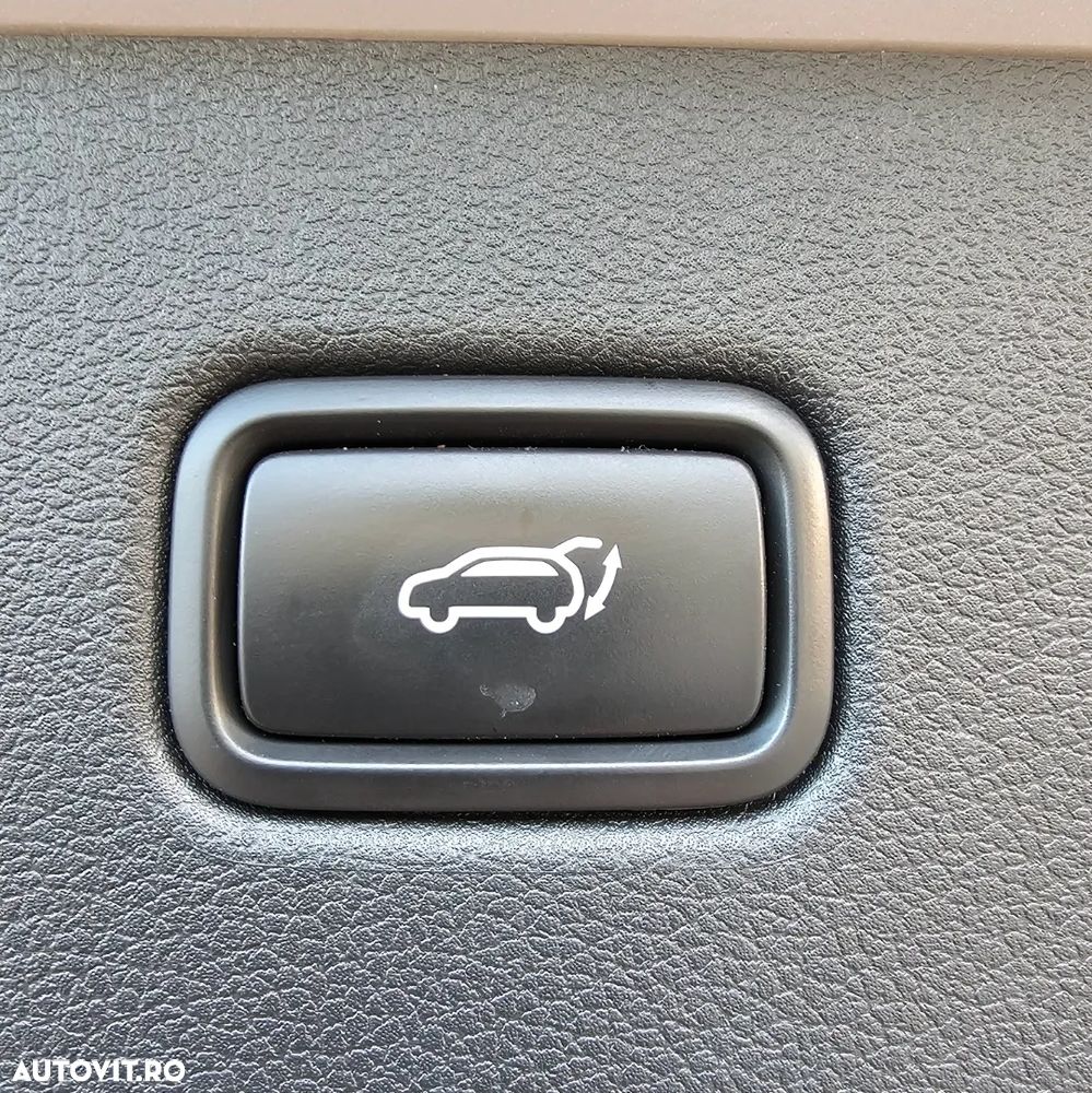 Hyundai Tucson 2.0 CRDI 4WD Automatik Advantage - 14