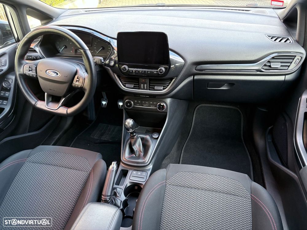 Ford Fiesta 1.0 EcoBoost ST-Line - 34