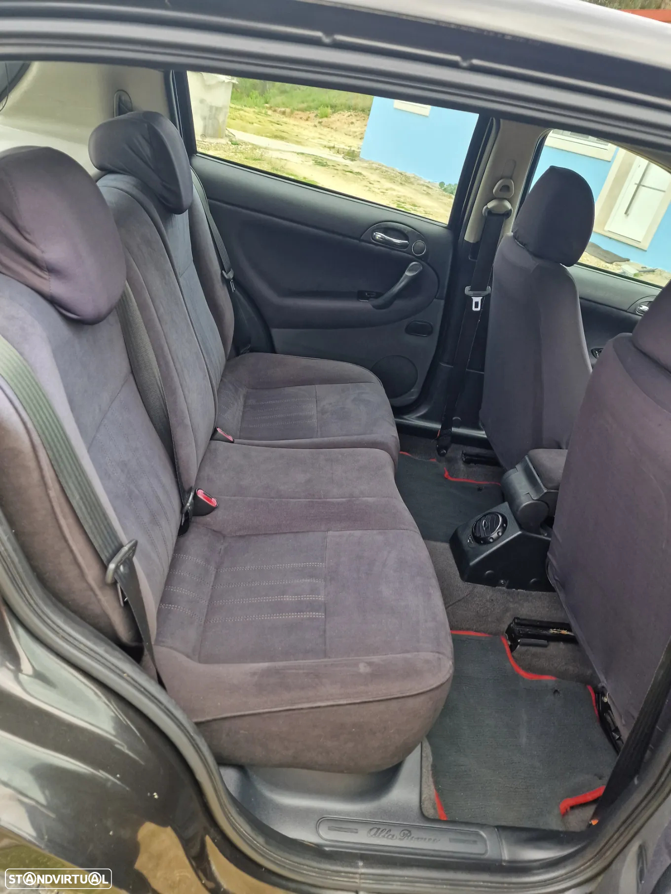 Alfa Romeo 147 1.9 JTD 16V Executive - 24