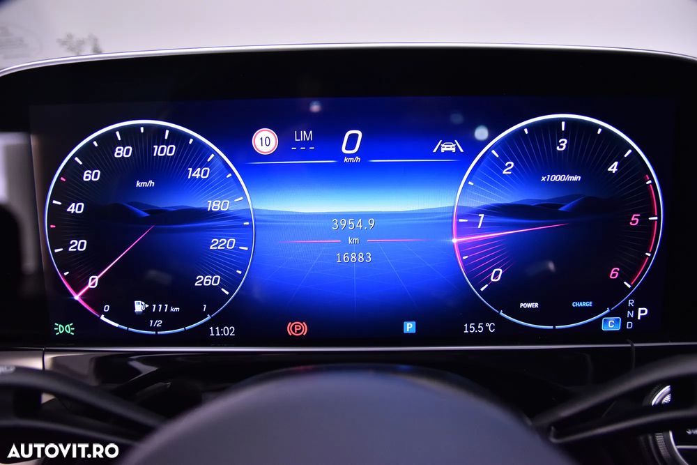 Mercedes-Benz E - 12